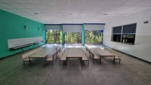 A Prefeitura, por meio da Secretaria de Educação, investiu mais de R$ 2,6 milhões nas obras, que dobraram a capacidade de atendimento da creche, saltando de 50 para até 100 crianças de 0 a 3 anos
