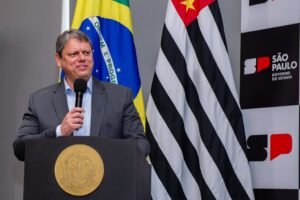 Tarcísio vem para Americana neste sábado inaugurar creche e visitar a Festa do Peão