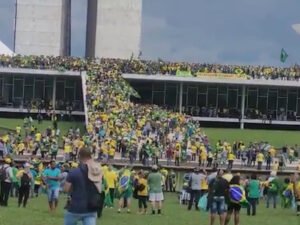 Julgamento ocorreu no dia 22 de março e será concluído em 3 de abril.