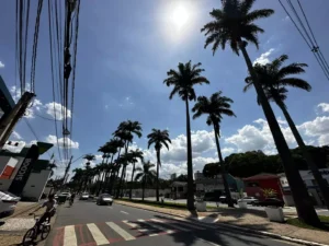 Em Americana, termômetros registram 37°C nesta sexta-feira (15).