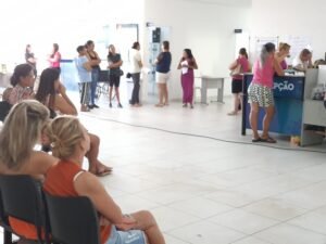 As UBSs São Domingos e Vila Galo e as ESFs (Estratégia Saúde da Família) Praia Azul e Antônio Zanaga terão equipes mobilizadas para o Papanicolau, com atendimento a todas as mulheres que comparecerem.