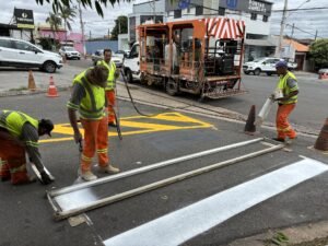 Prefeitura de Americana implanta duas rotatórias no Antônio Zanaga