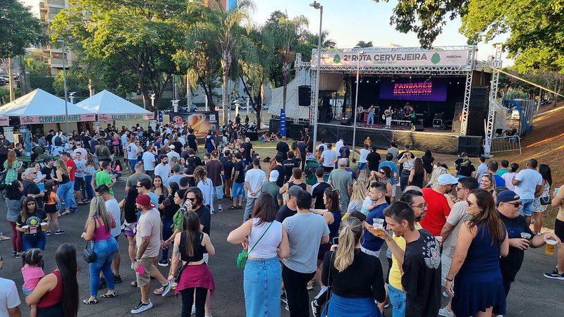 O evento continua neste domingo (21), das 11h às 22h, com dez cervejarias de Americana e região, música ao vivo, praça de alimentação e Espaço Kids para as crianças.