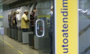 Em ambos os serviços, as atividades presenciais retomam na sexta-feira (31)