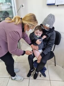São 9.981 crianças na faixa etária da campanha em Americana, conforme dados baseados no IBGE. A meta é vacinar 95% do público-alvo.