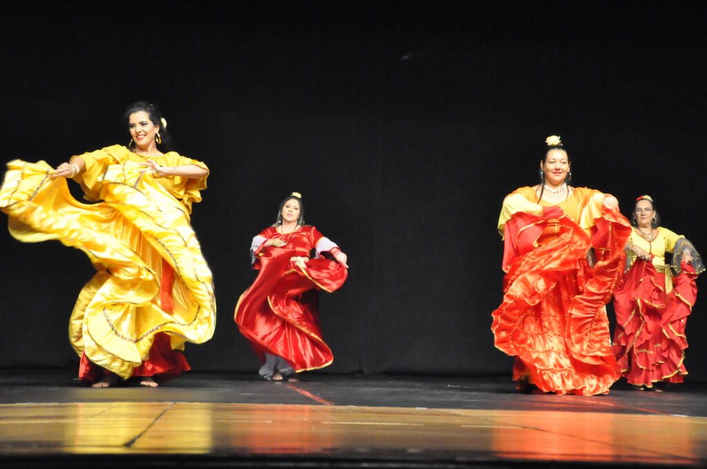 5ª Mostra de Dança acontece nesta sexta-feira no Teatro Municipal Lulu Benencase