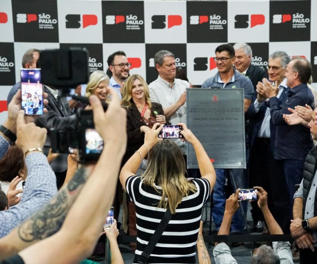 Luiz Dalben inaugura ETECFATEC em Sumaré ao lado de Tarcísio e Dirceu Dalben