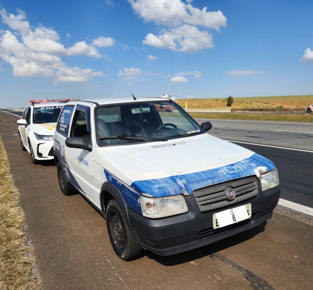 Polícia Rodoviária apreende veículo com 760 multas de trânsito em Sumaré