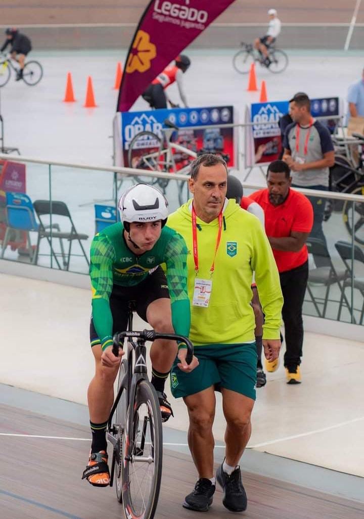 Treinador americanense comanda seleção brasileira no Pan-Americano de Ciclismo de Pista