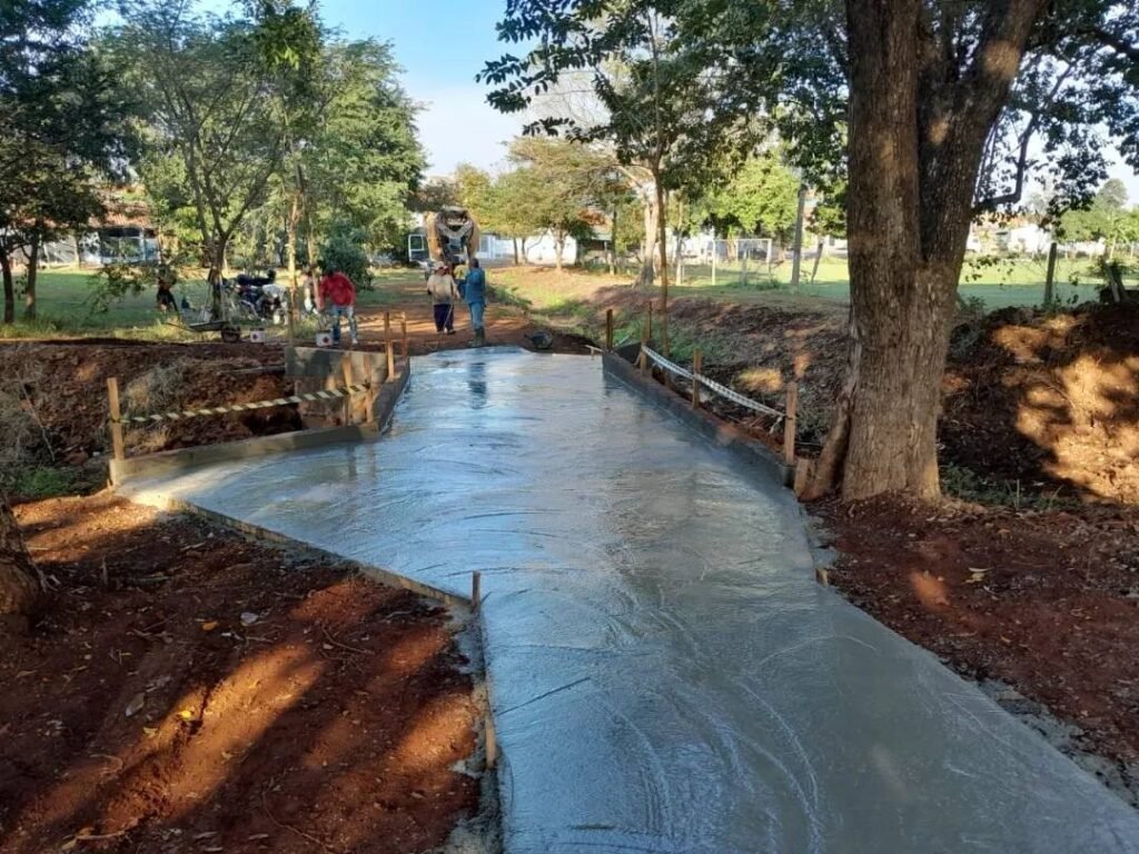 Prefeitura de Sumaré constrói nova passagem de pedestres no Parque Florença