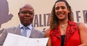 PF abre inquérito contra ministro Silvio Almeida acusado de assediar Anielle Franco