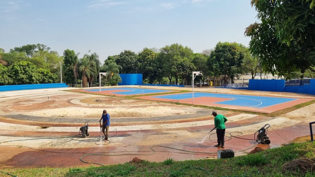 Obras na Praça de Esportes do Zanaga estão na fase final