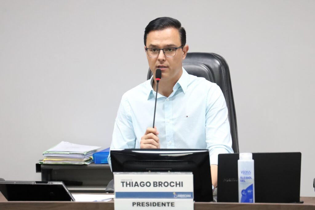 Thiago Brochi propõe Programa 'Bombeiro na Escola' para alunos de Americana