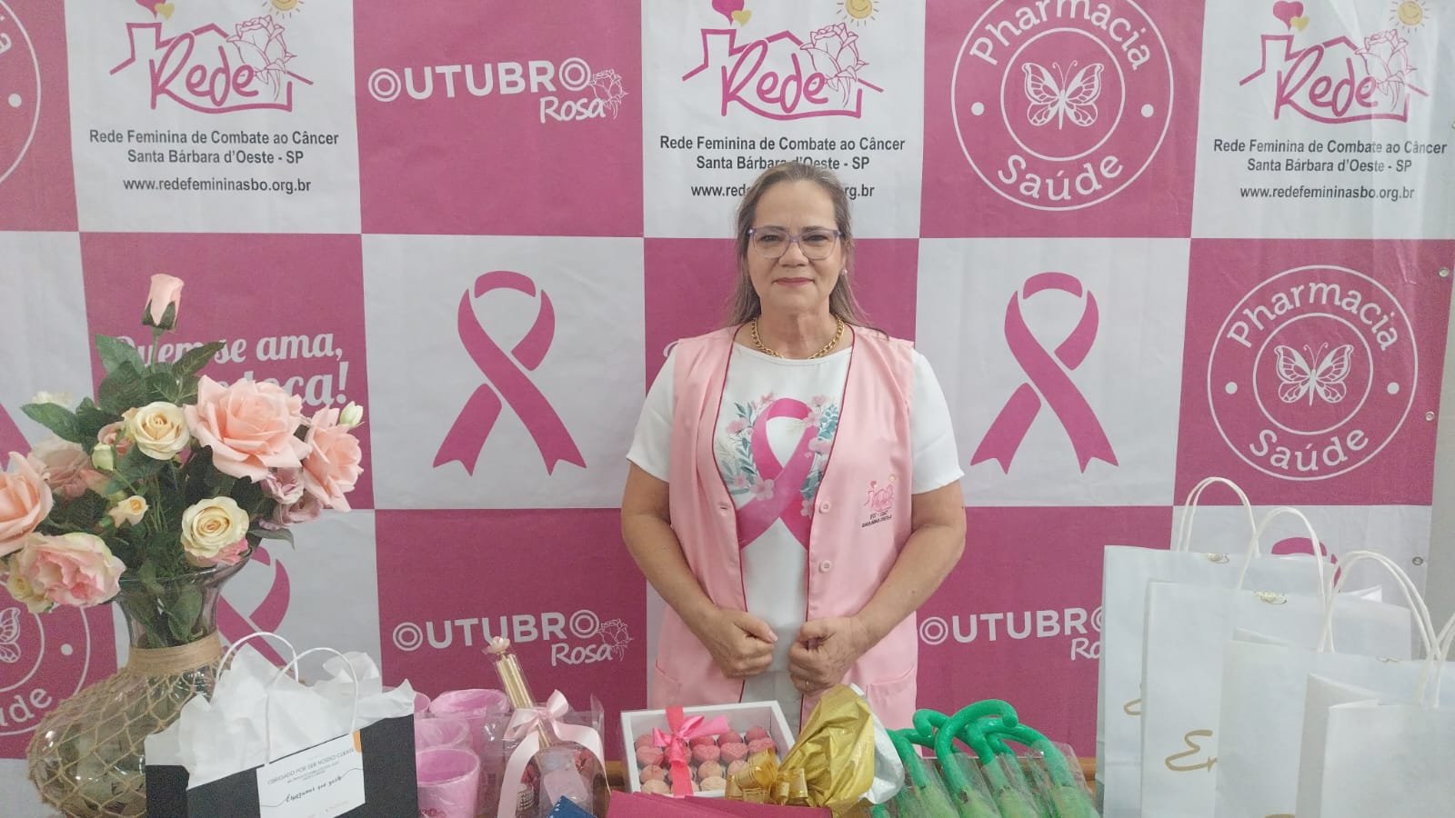 Nesta terça-feira (1º), a Rede Feminina de Combate ao Câncer de Santa Bárbara d’Oeste deu início às atividades do Outubro Rosa, mês dedicado à conscientização e combate ao câncer de mama.