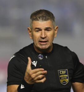 Árbitro CBF e ex-FIFA vai apitar final do Gigantão neste sábado