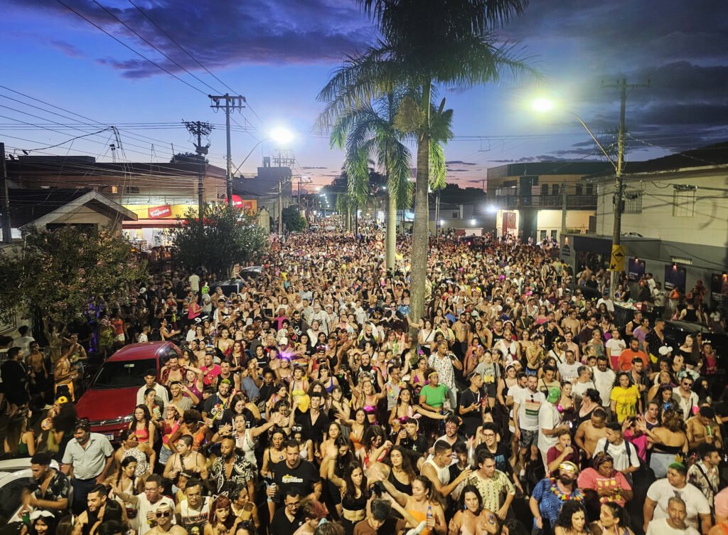 Carnaval de Santa Bárbara terá nove blocos de rua em três dias de folia