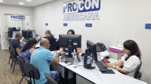 Procon realiza pesquisa de preços de material escolar em Americana