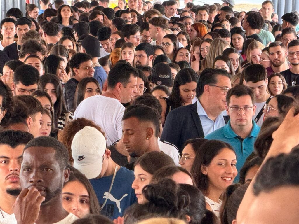 Prova de Bolsas da FAM reúne 1500 candidatos