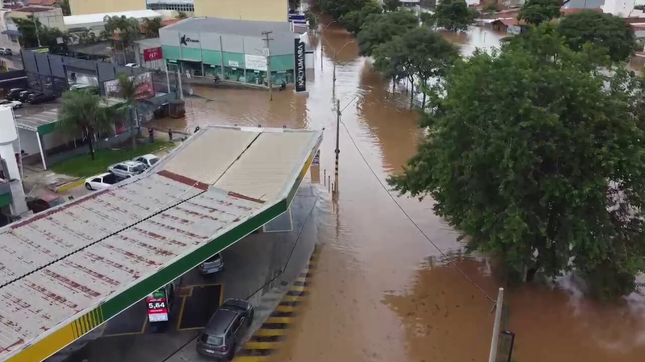 Santa Bárbara decreta situação de emergência após alagamento histórico