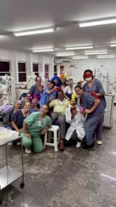 Hemodiálise realiza ação de Carnaval com os pacientes do Hospital Municipal