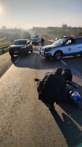 Acidente com três carros e duas motos mobiliza equipes de resgate em Americana
