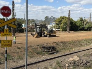 Fim do risco nos trilhos e do congestionamento: Nova Odessa e Rumo iniciam obras da passarela pedestre e duplicação do “Viaduto do Pezão”