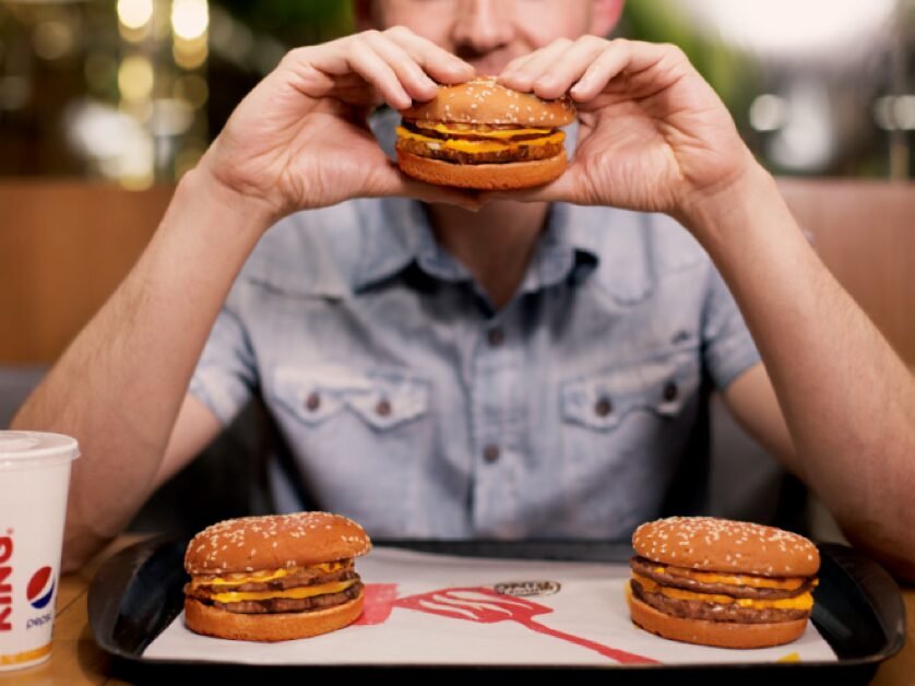 Burger King oferece lanche grátis no Halloween para quem apresentar um boleto