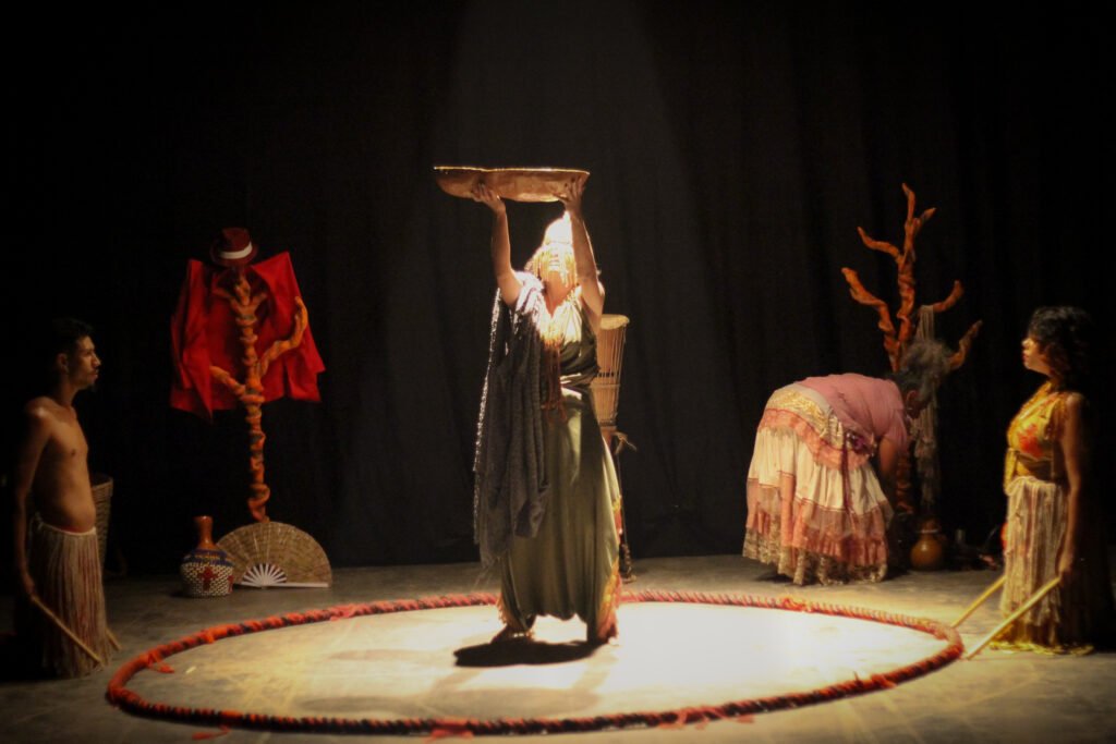 Espetáculo Odus apresenta a magia das lendas afro-brasileiras no fim de semana em Americana