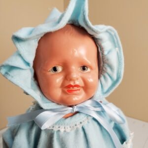 Mulher leva bebê reborn a UPA e causa confusão em Várzea Grande