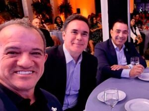Denis Andia surpreende ao unir Leitinho e Bill em evento regional