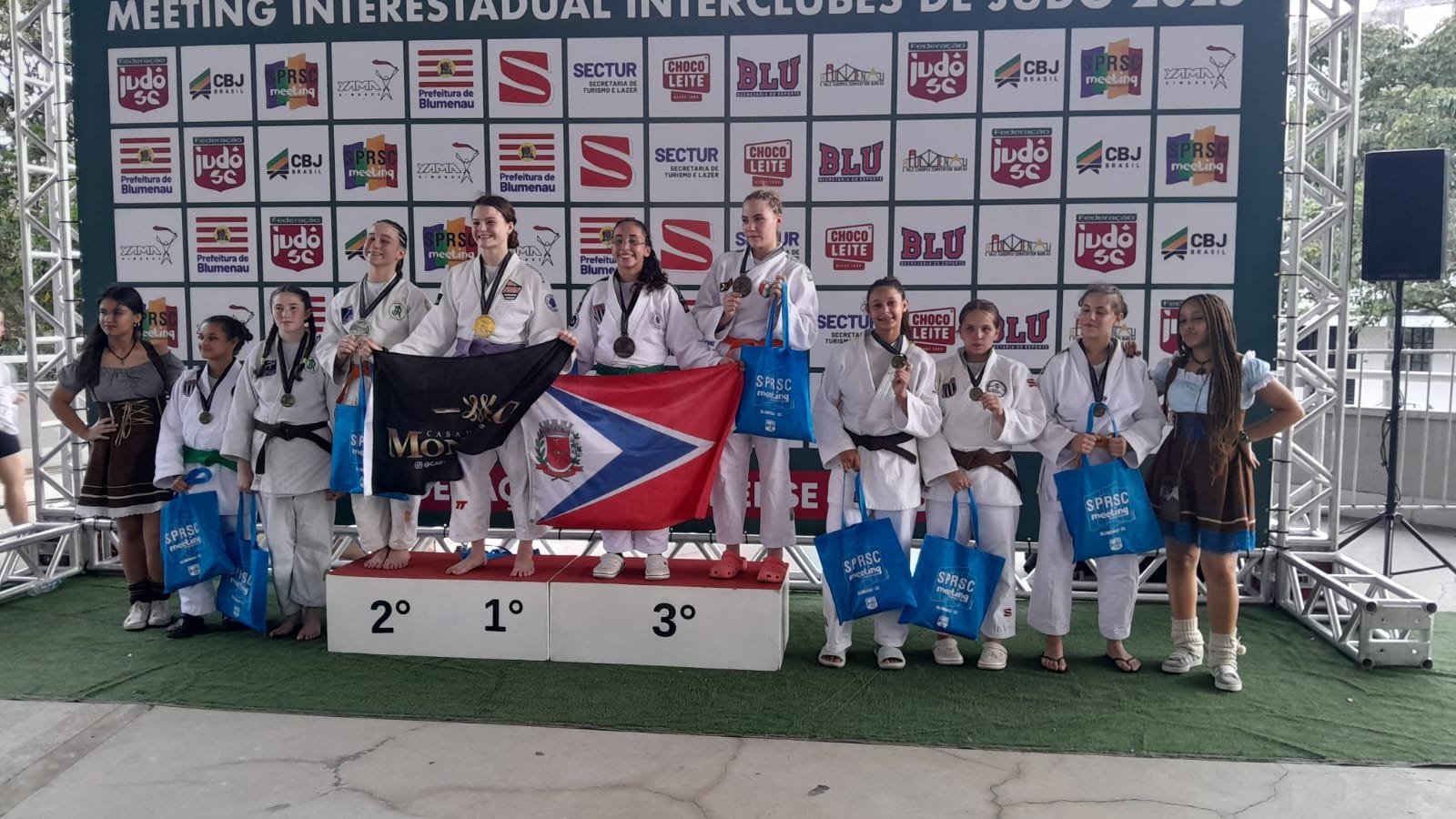 Judocas de Americana conquistam medalhas em competição interestadual