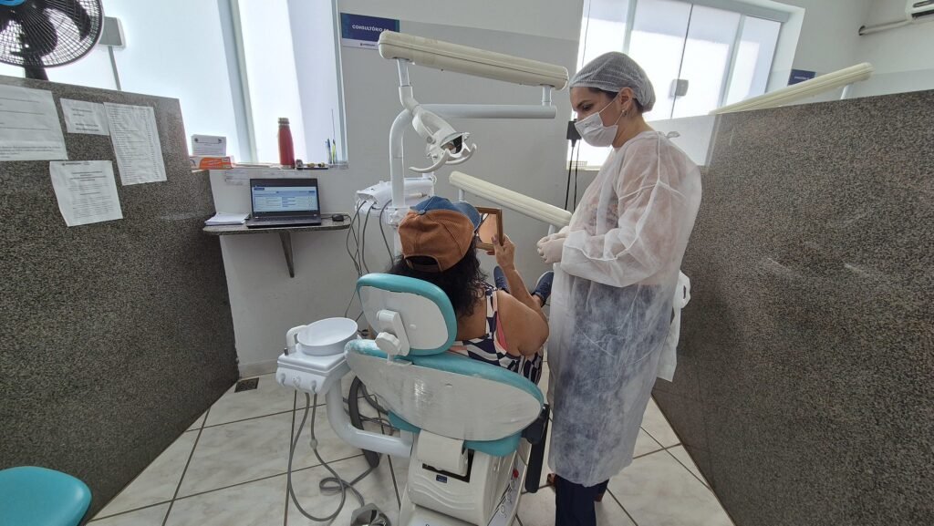 Revitalizada há dois anos, Clínica Modular de Americana alcança mais de 42 mil procedimentos em saúde bucal