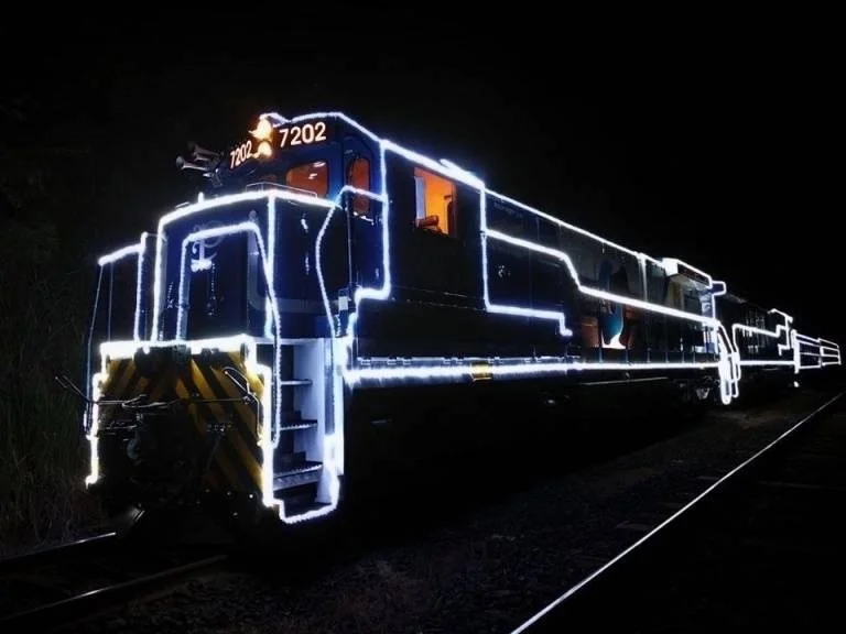 Trem iluminado da Rumo chega a Americana no dia 16 de dezembro