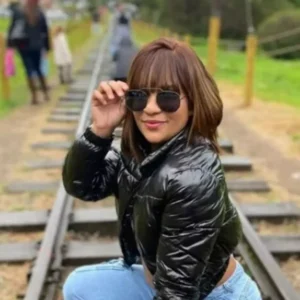 Mulher tem as pernas amputadas e está entubada após ser atropelada e arrastada pelo ex