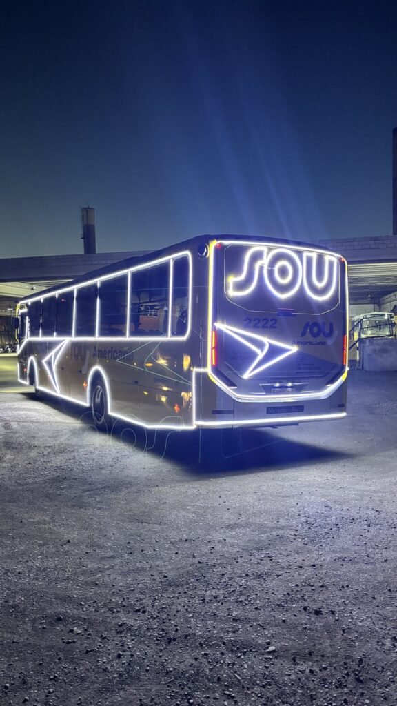 Ônibus iluminado leva clima natalino para as ruas de Americana a partir desta quinta