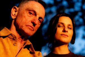 Americana recebe Paulo Miklos, Papisa, Tori e Ottopapi nesta sexta