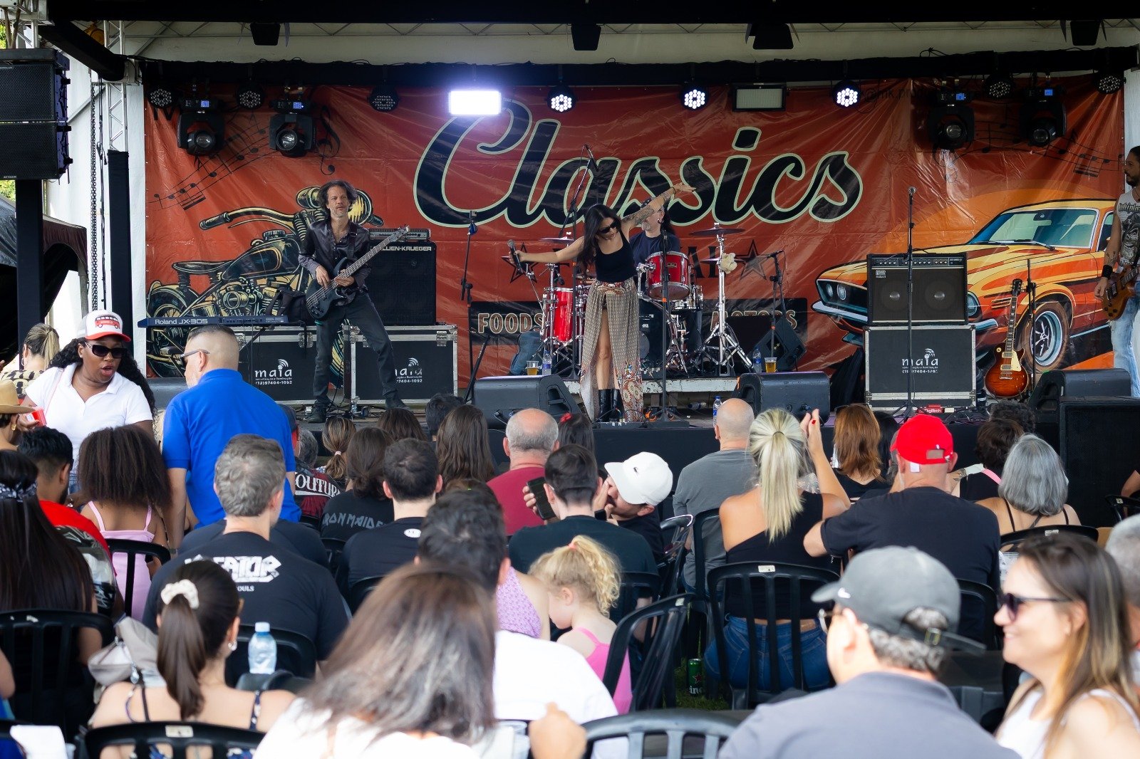 Americana recebe festival de classic rock, com exposição de carros antigos e gastronomia