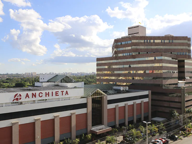 Técnicos de enfermagem teriam matado pacientes com substância de difícil detecção