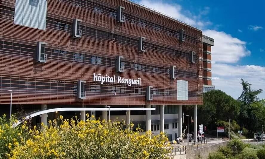 Homem dá entrada no hospital com granada da 1ª guerra alojada no reto e esquadrão antibombas é acionado