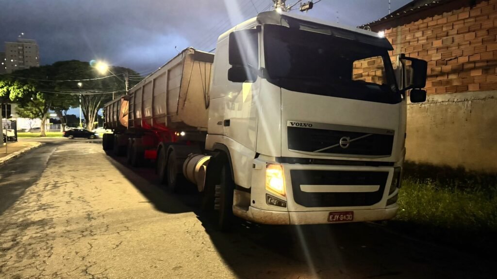 Operação “Minério Ilícito” apreende quase 60 kg de cocaína em rodovia de Santa Bárbara d’Oeste