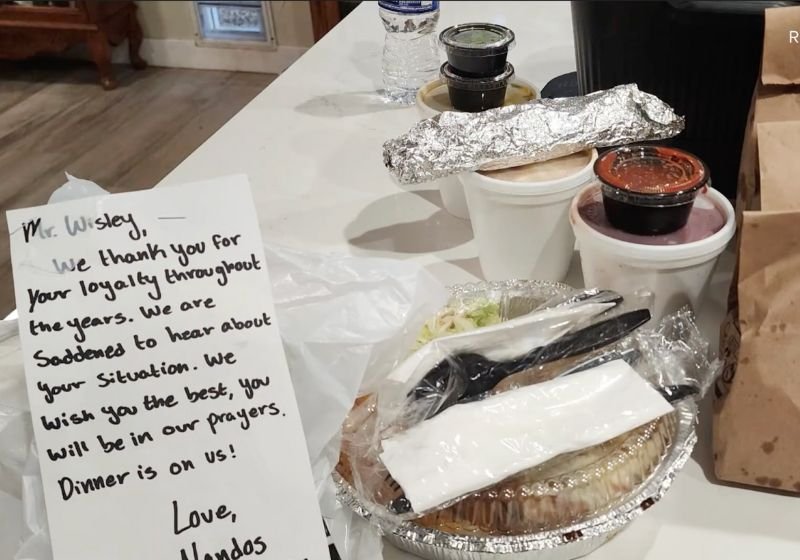 Sem saber que seria a última refeição, funcionárias pagam jantar de cliente, que morreu horas depois