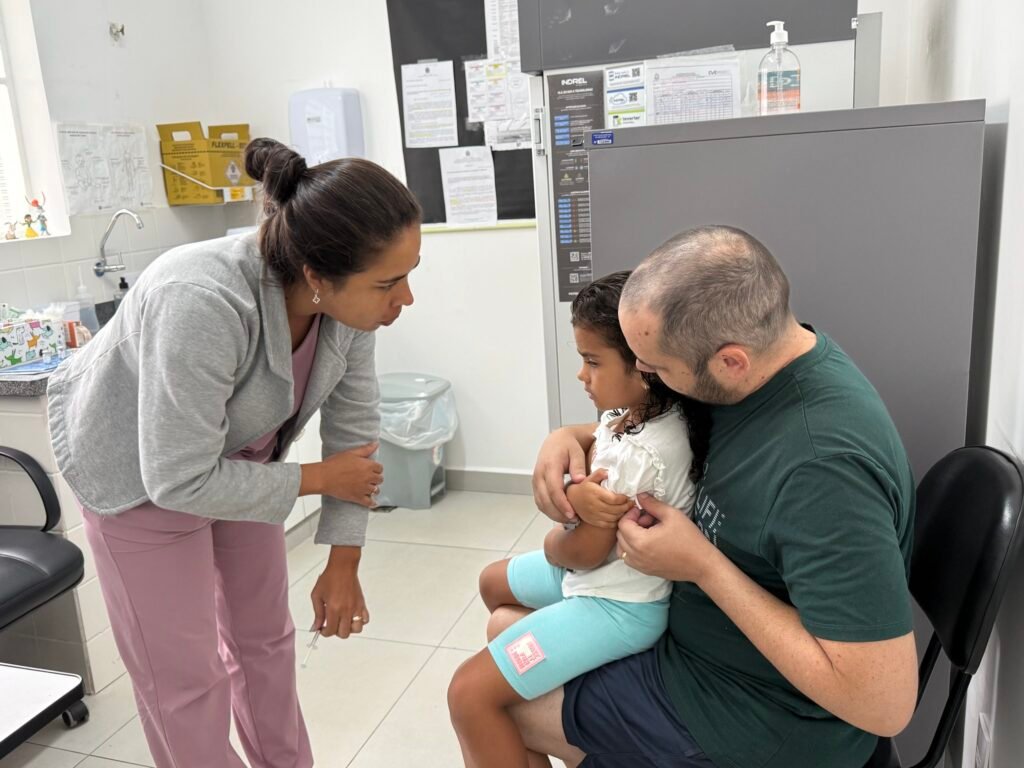 Americana inicia vacinação contra a gripe neste sábado em nove UBSs