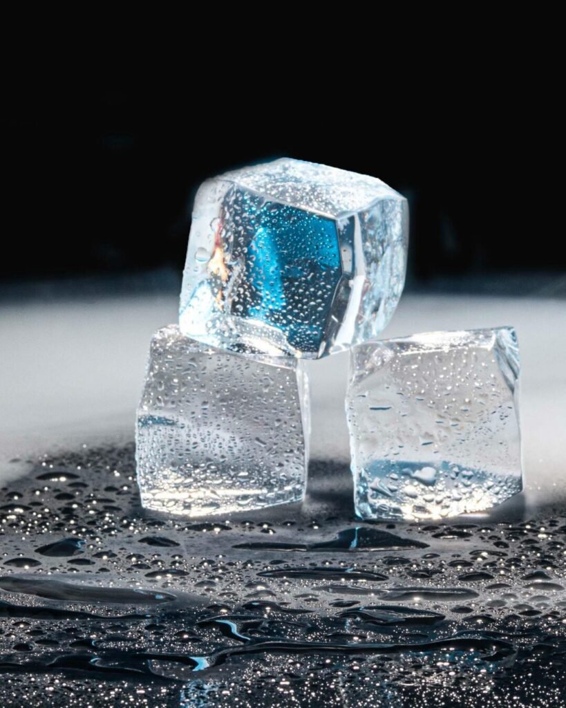 Homens são presos na região suspeitos de manter fábrica clandestina de gelo feito com água da chuva congelada