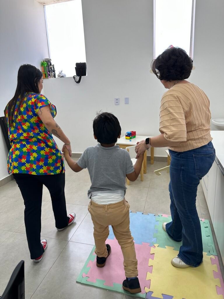 Dia Mundial do Autismo Espaço TEA de Americana alcança marca de 7,5 mil atendimentos