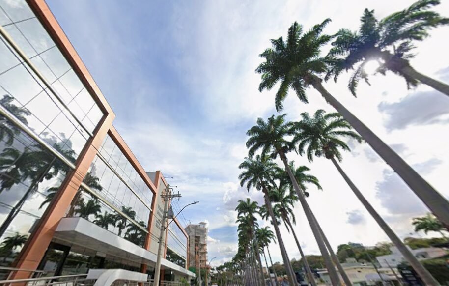 Filha denuncia negligência e descumprimento de decisão judicial em internação de idosa no Hospital São Lucas