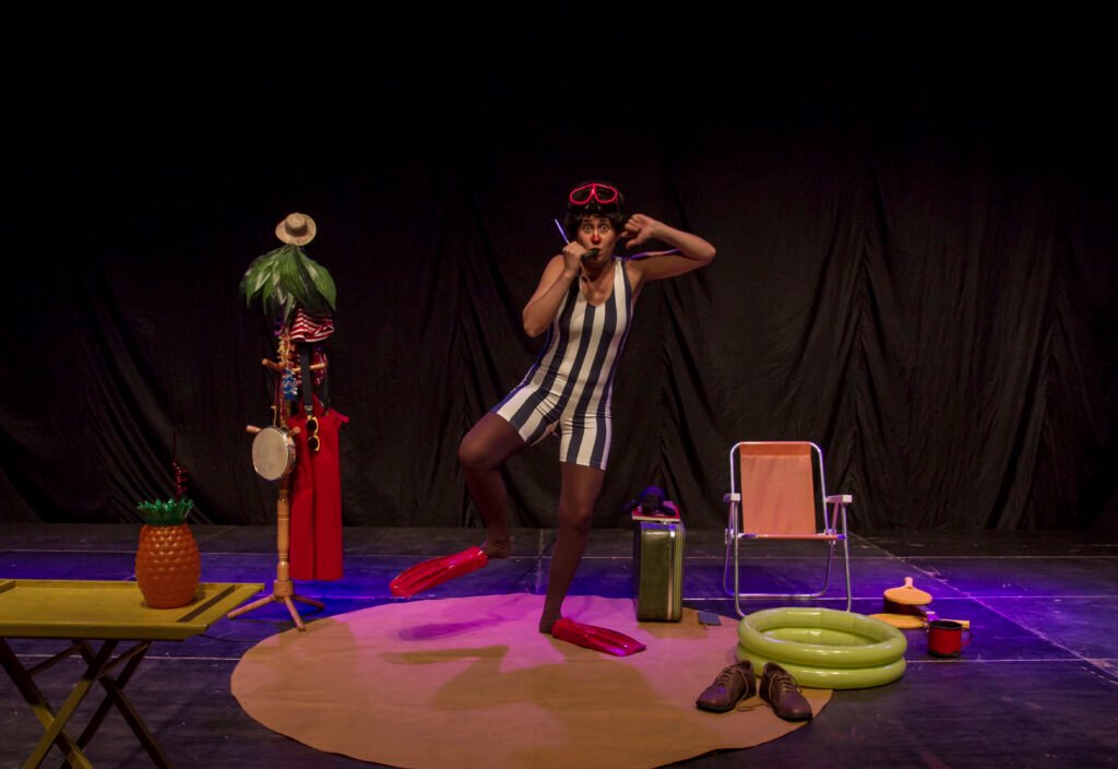 Praça Comendador Müller recebe espetáculo gratuito de circo e palhaçaria nesta quinta