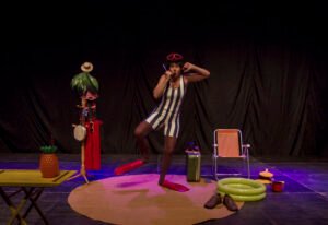 Praça Comendador Müller recebe espetáculo gratuito de circo e palhaçaria nesta quinta