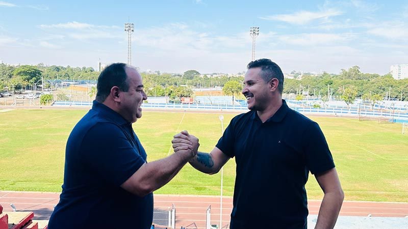 Prefeito Chico anuncia mudanças na gestão da Secretaria de Esportes