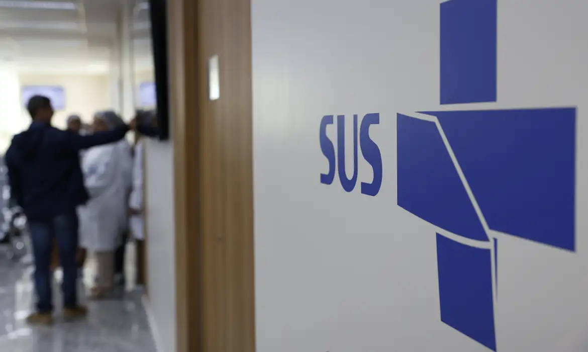 SUS passa a oferecer tratamento contra câncer de mama que não causa queda de cabelo