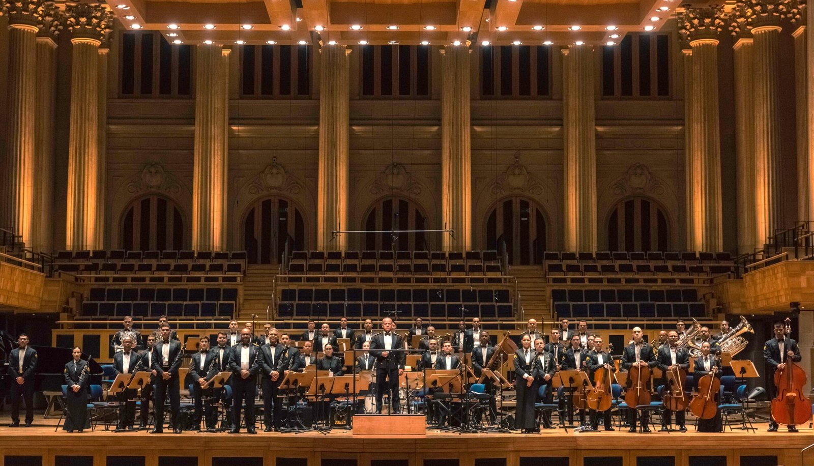 Teatro Municipal de Americana recebe concerto da Banda Sinfônica do Exército neste domingo